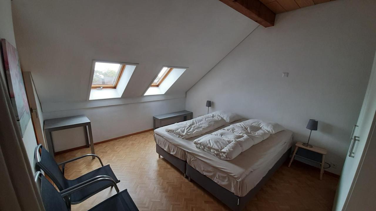 La Petite Fleur Apartamento Enges Exterior foto