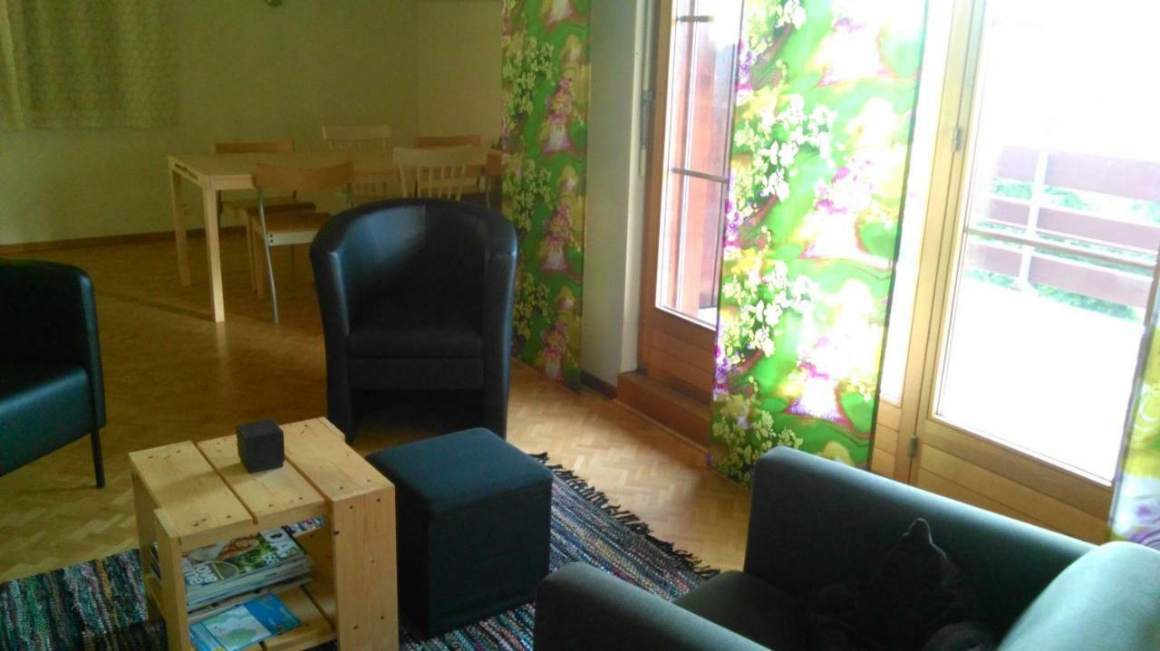 La Petite Fleur Apartamento Enges Exterior foto